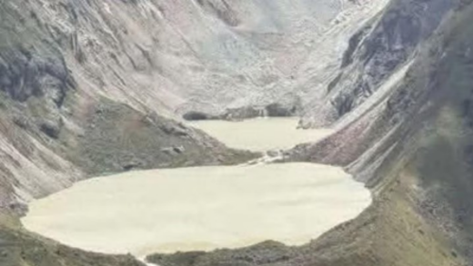 भूटान में ग्लेशियर झील फटने से बाढ़ का खतरा, बंगाल और असम में अलर्ट